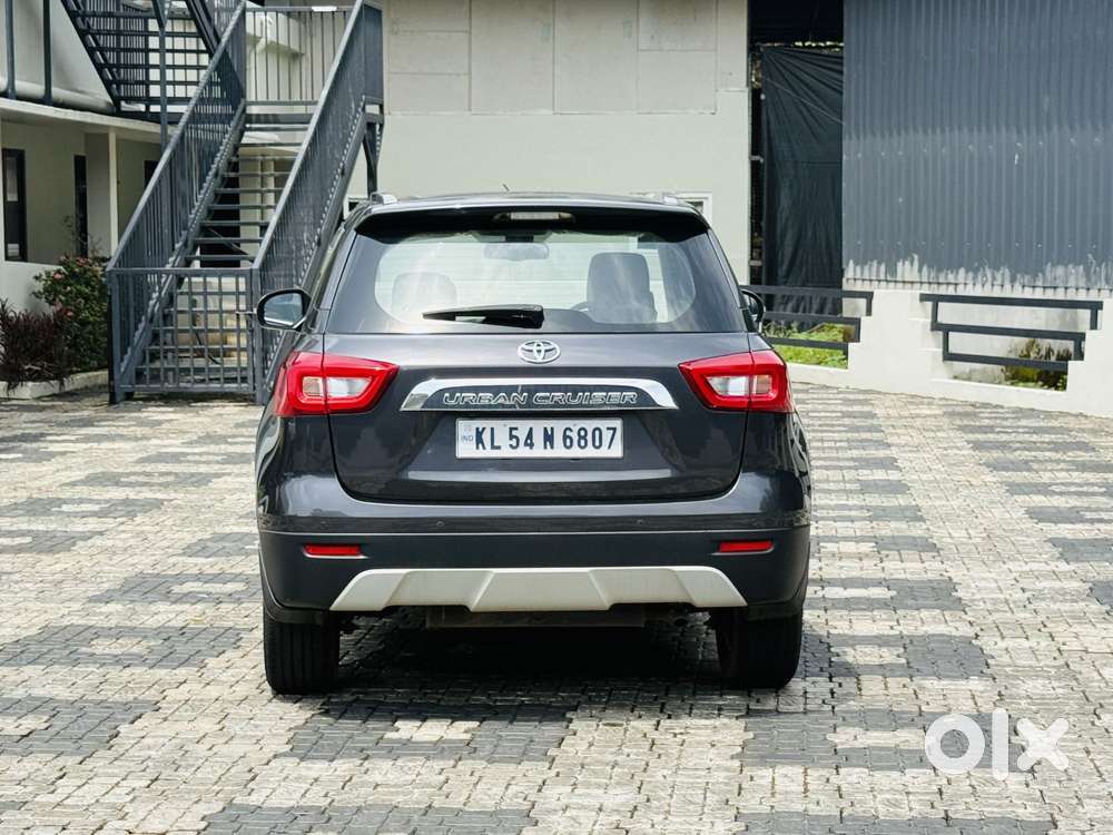 Toyota Urban Cruiser 1.5 Premium Grade At, 2022, Petrol