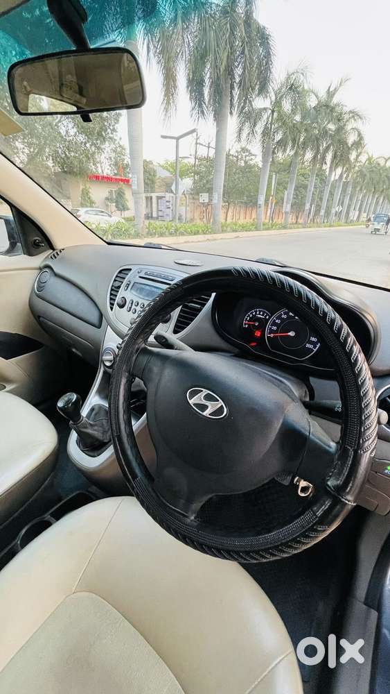 Hyundai I10 Sportz 1.1l, 2015, Petrol