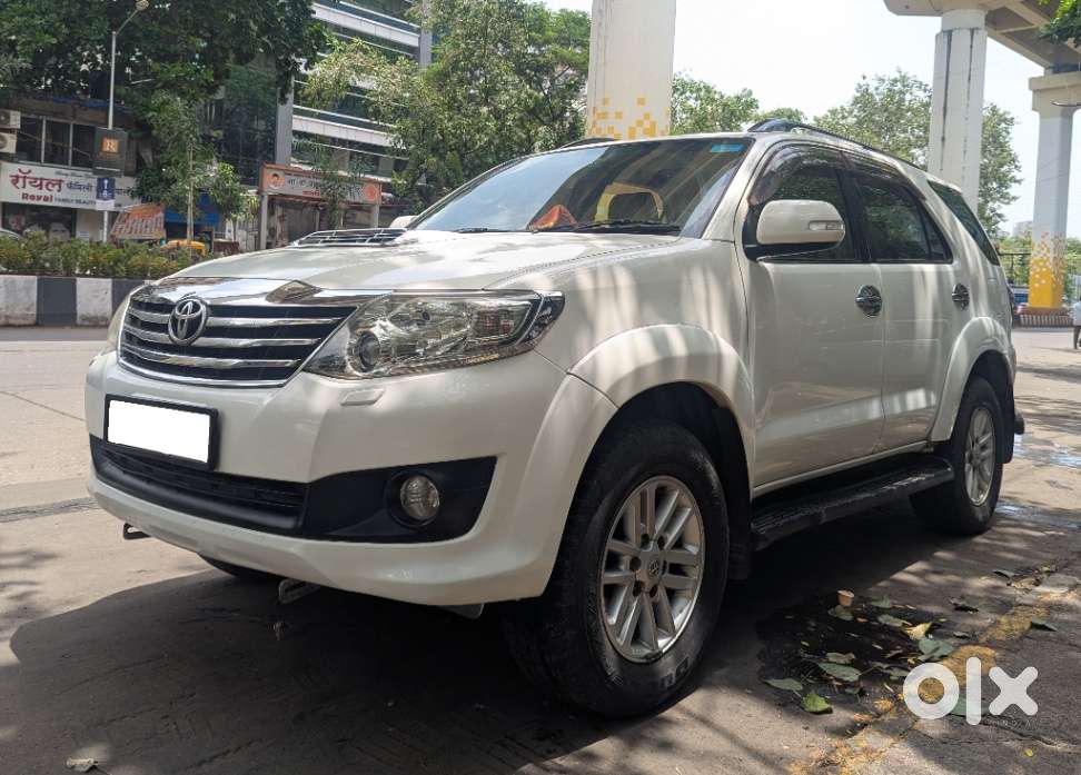 Toyota Fortuner 4x2 Manual, 2013, Diesel