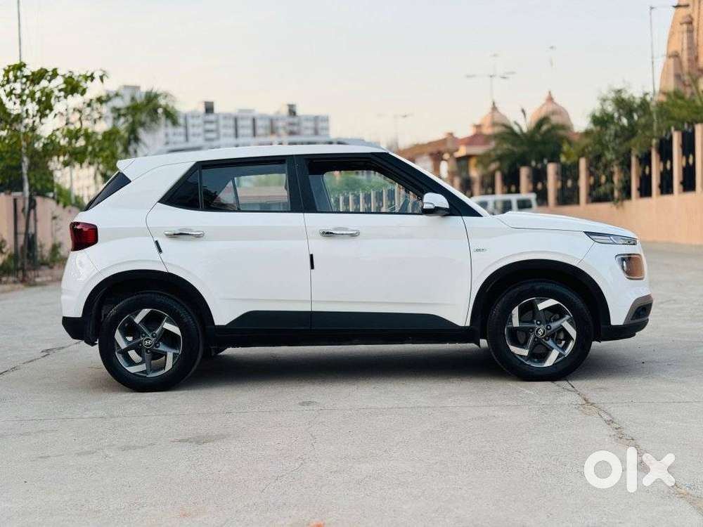 Hyundai Venue 1.0 Sx (o) Turbo Dct, 2020, Petrol