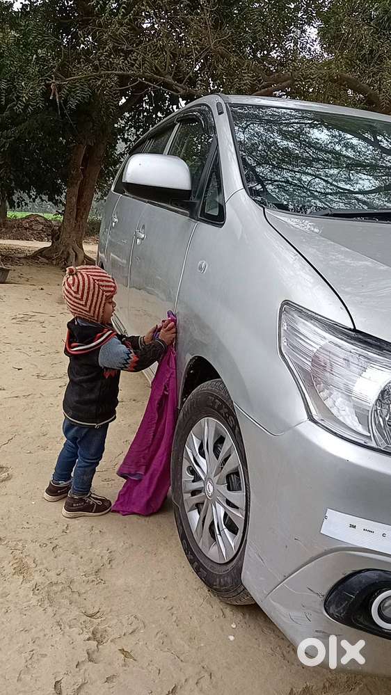 Toyota Innova 2011 Diesel 119000 Km Driven