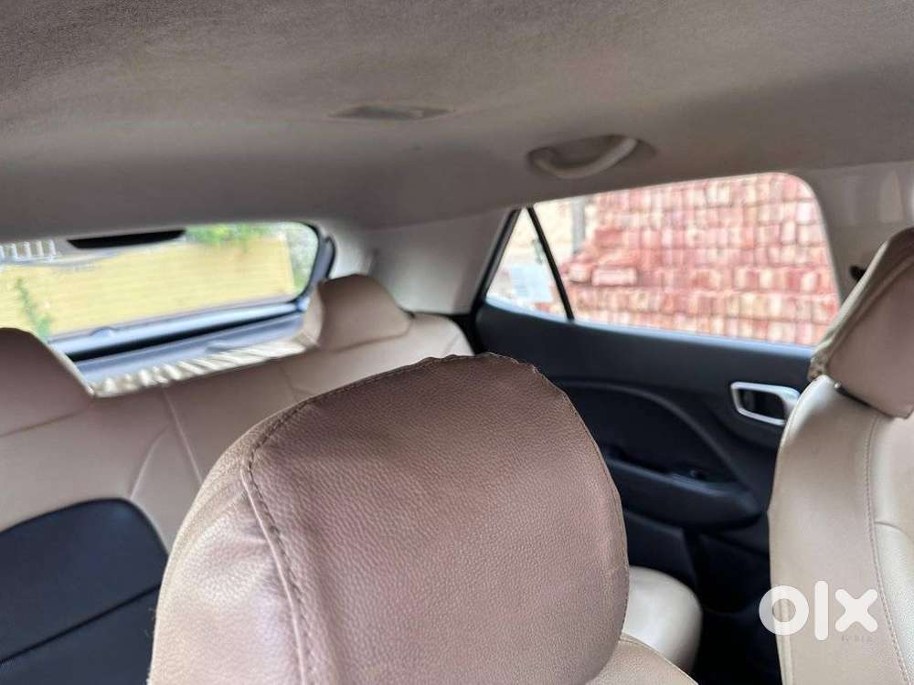 Hyundai Venue Sx Plus Turbo Dct, 2019, Petrol