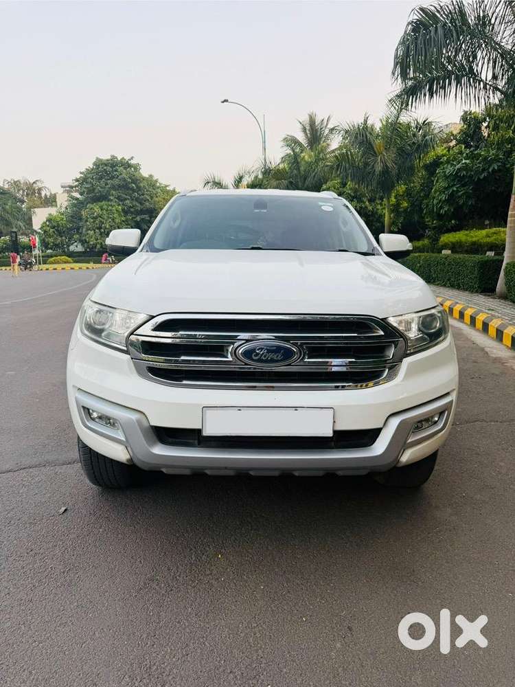 Ford Endevour Trend 4x2 At, Mh12 White Color