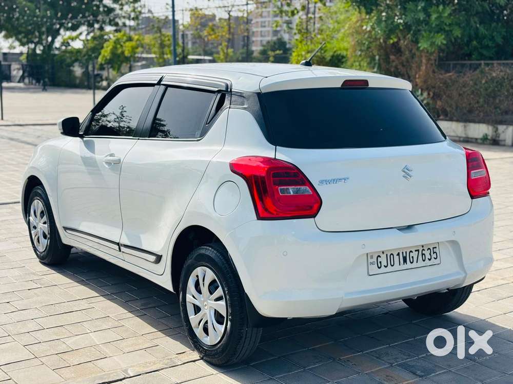 Maruti Suzuki Swift 1.2 Vxi (o), 2022, Petrol