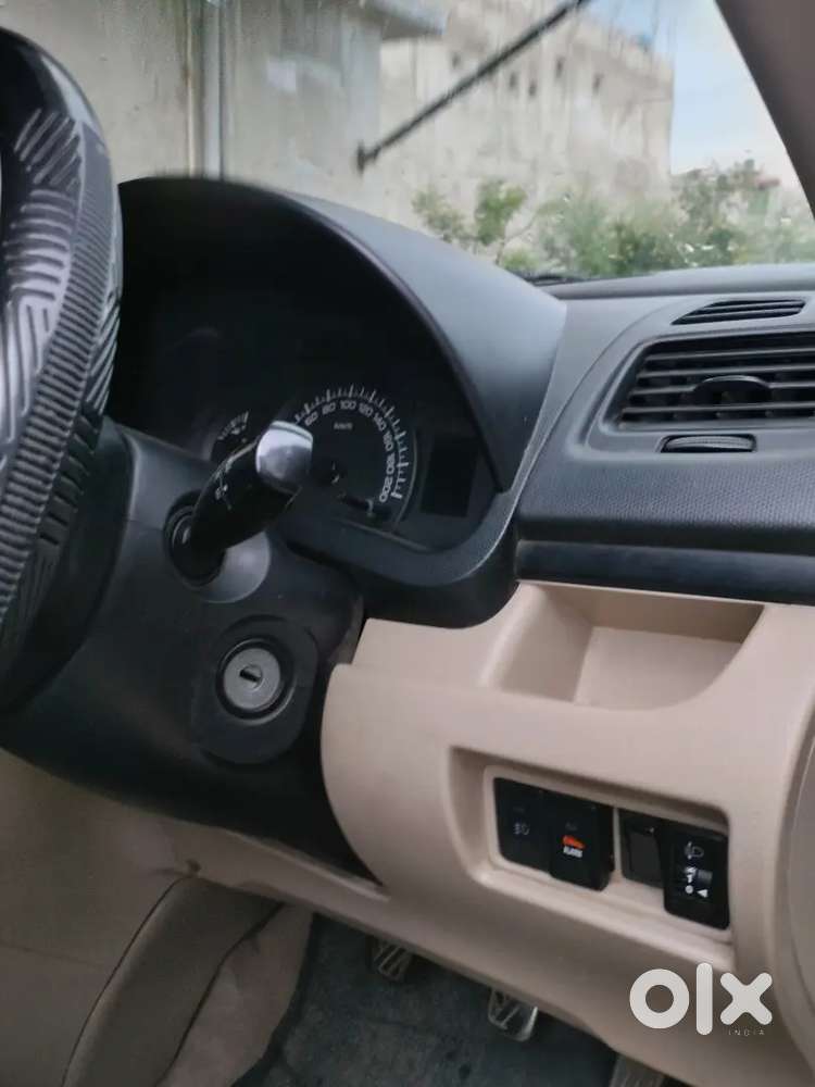 Maruti Suzuki Dzire 2015