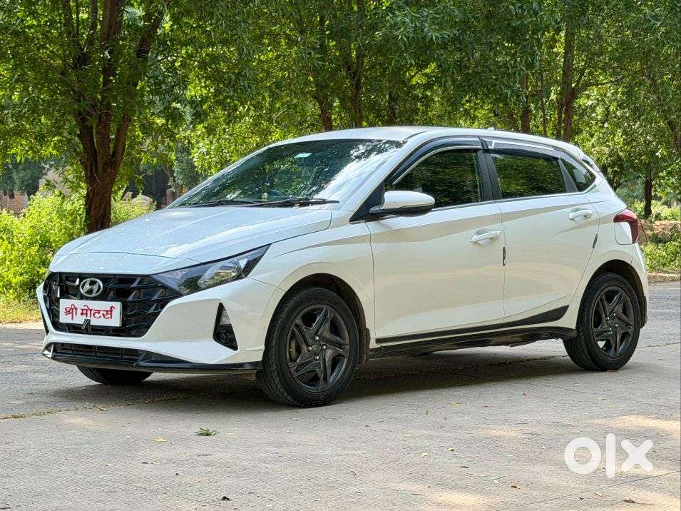 Hyundai I20 1.4 Sportz, 2023, Petrol