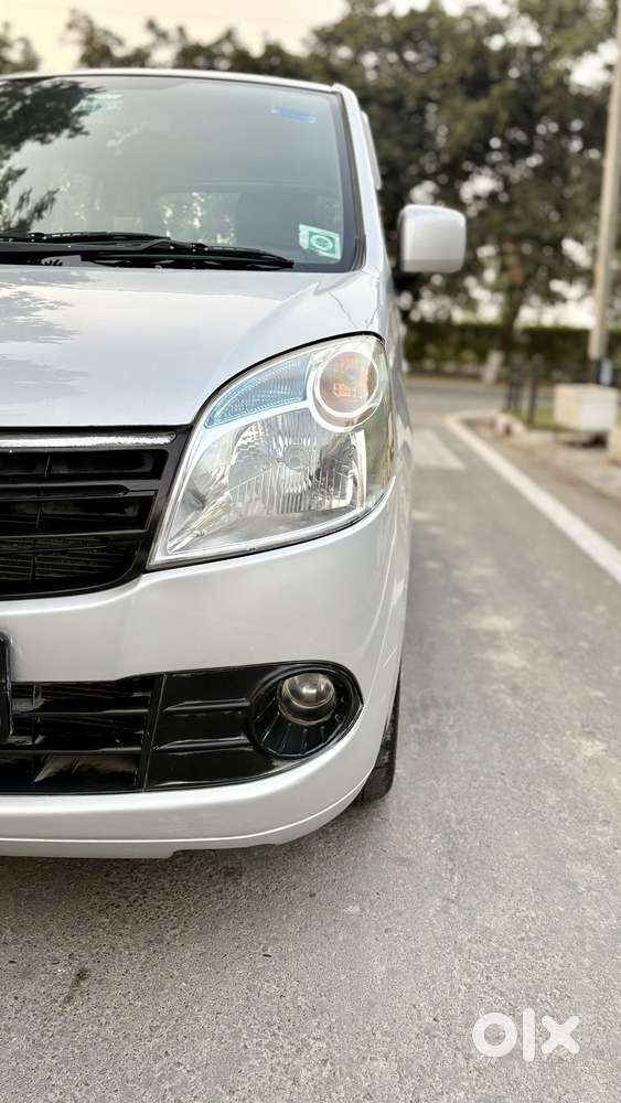 Maruti Suzuki Wagon R Vxi Opt, 2011, Petrol