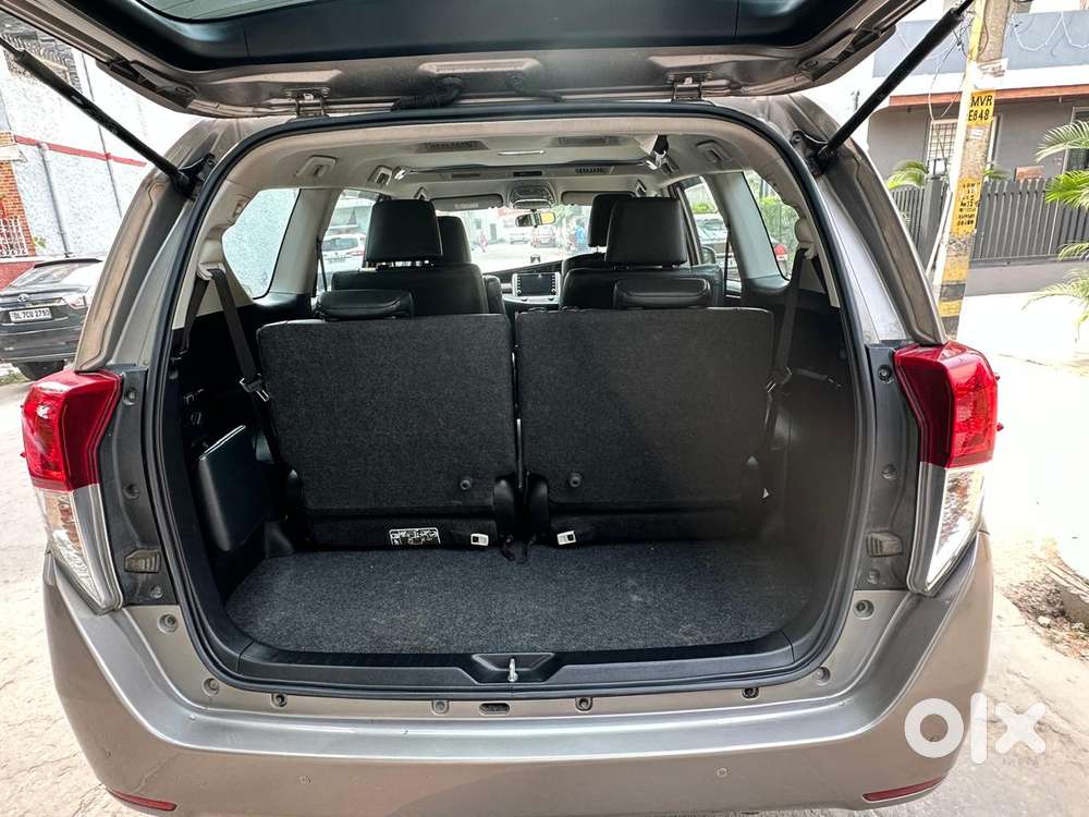 Toyota Innova Crysta 2.8z Automatic, 2021, Diesel