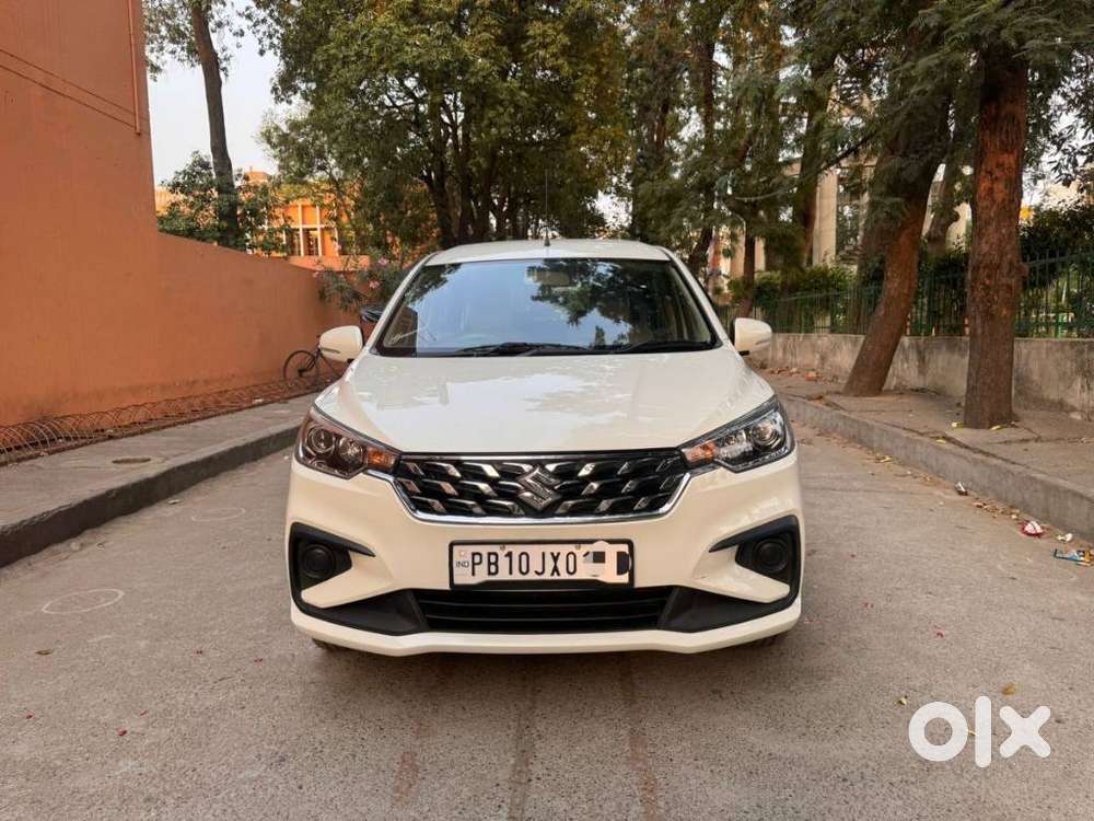 Maruti Suzuki Ertiga 1.5 Vxi, 2025, Petrol