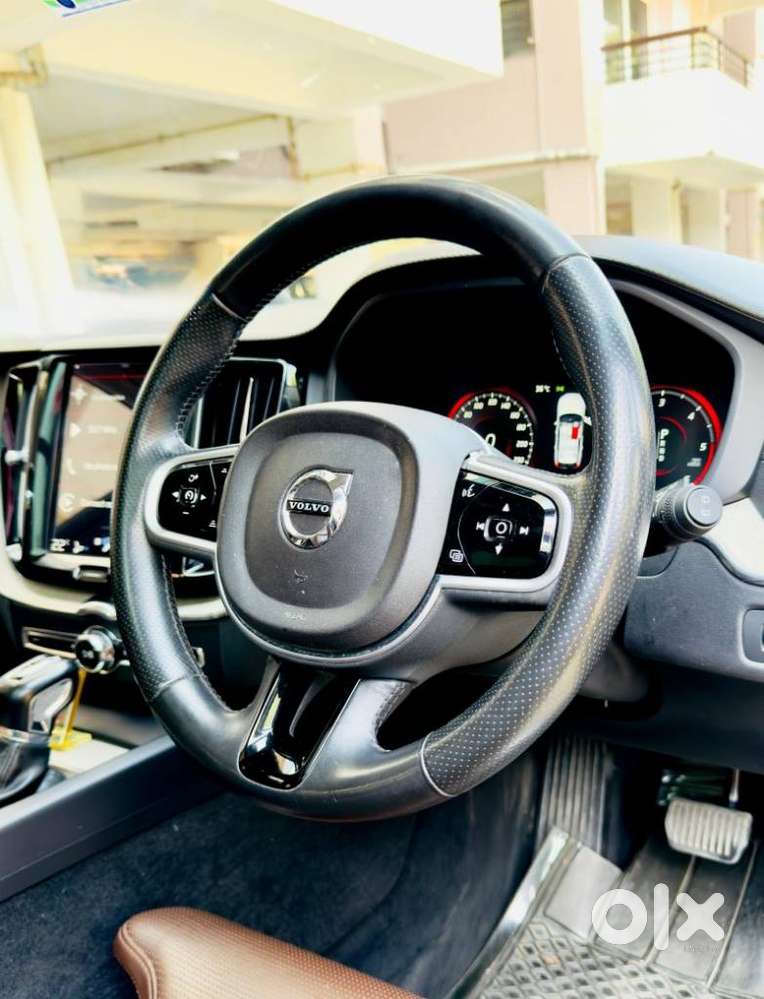 Volvo Xc60 D5 Inscription, 2019, Diesel