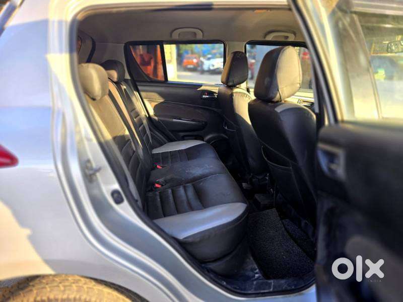 Maruti Suzuki Swift Vxi 1.2 Abs Bs-iv, 2017, Petrol