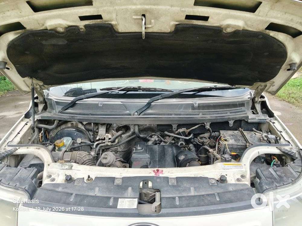 Mahindra Tuv 300 T8, 2016, Diesel
