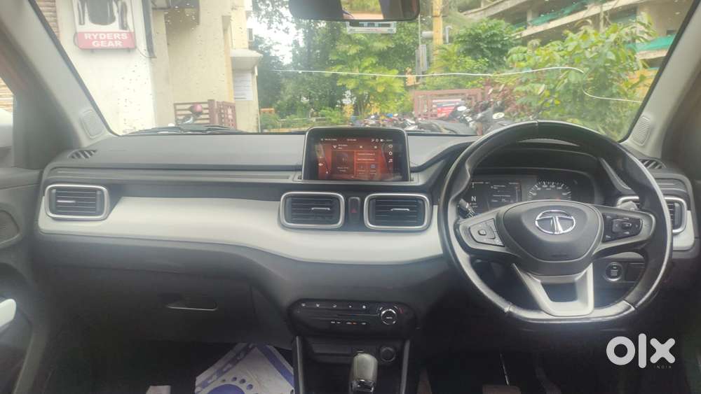 Tata Punch 1.2 Revotron Creative Ira Amt Kaziranga Edition, 2024, Pe..