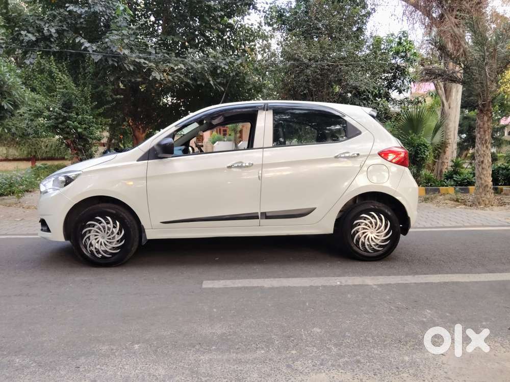 Tata Tiago 1.2 Revotron Xm, 2019, Petrol