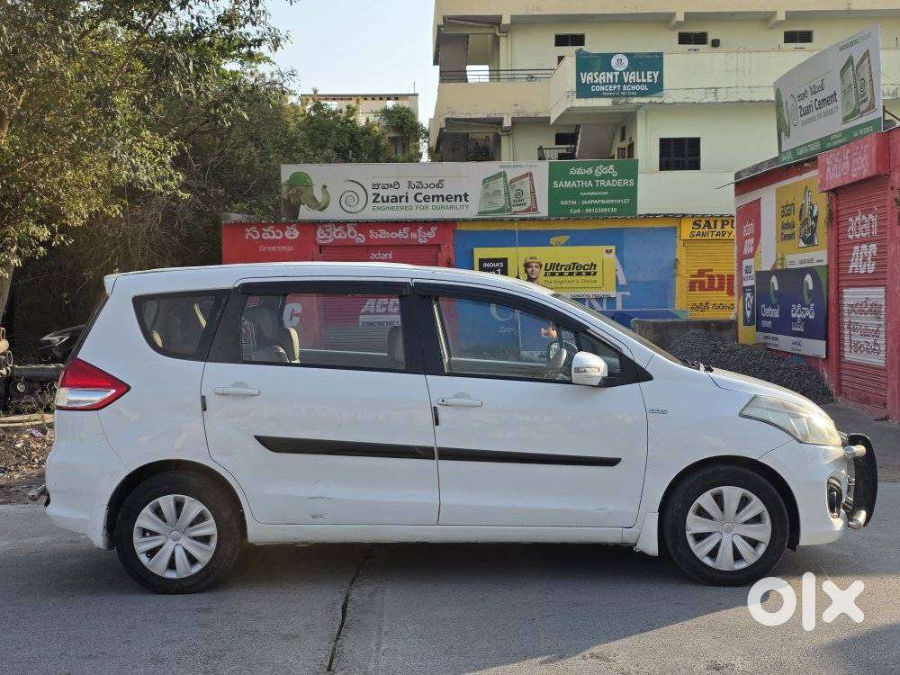 Maruti Suzuki Ertiga Shvs Vdi, 2017, Diesel