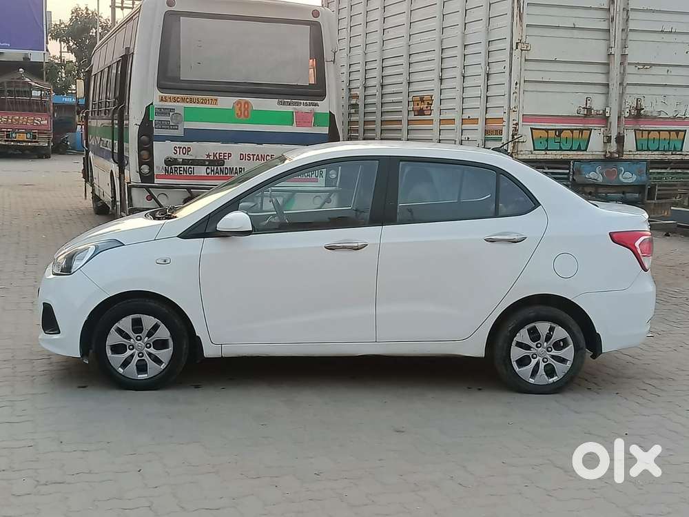 Hyundai Xcent Base 1.2, 2014, Petrol