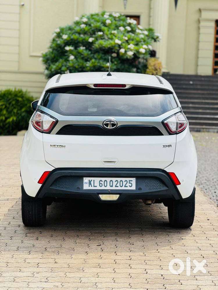 Tata Nexon 1.5 Revotorq Xma Amt, 2018, Diesel
