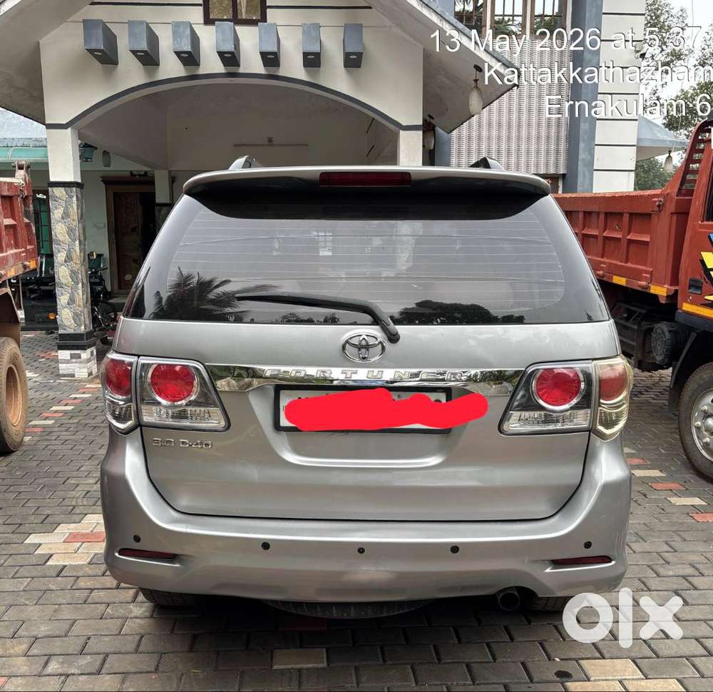 Toyota Fortuner 2015