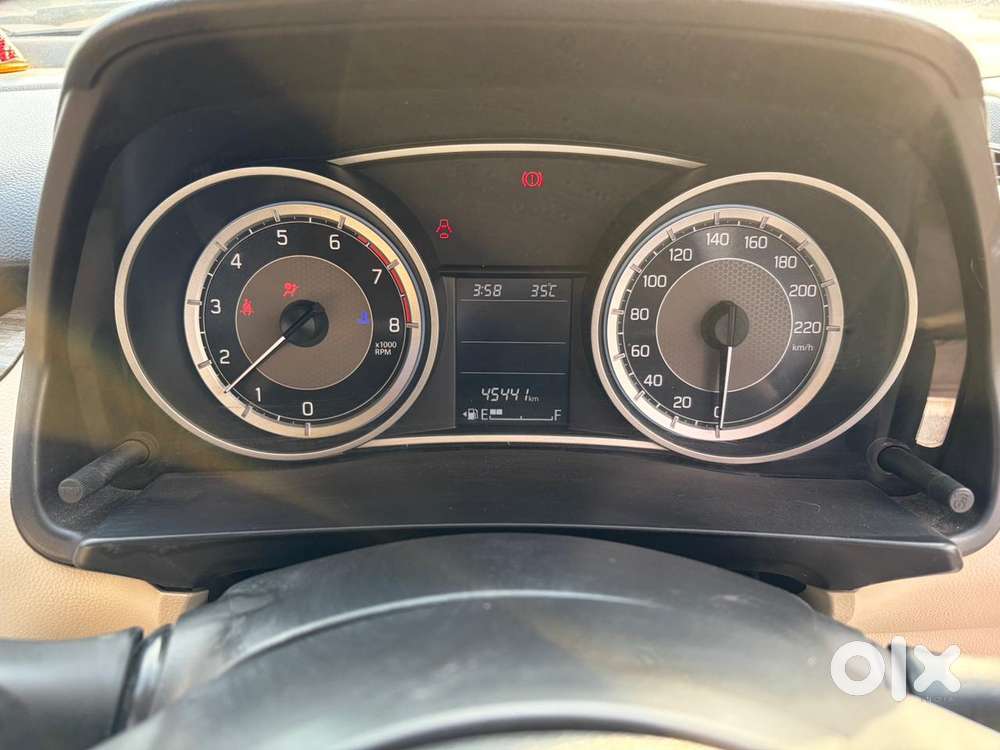 Maruti Suzuki Dzire 1.2 Zxi, 2022, Petrol