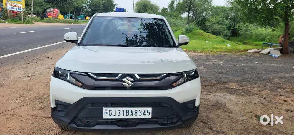 Maruti Brezza 1.5 Lxi 2024