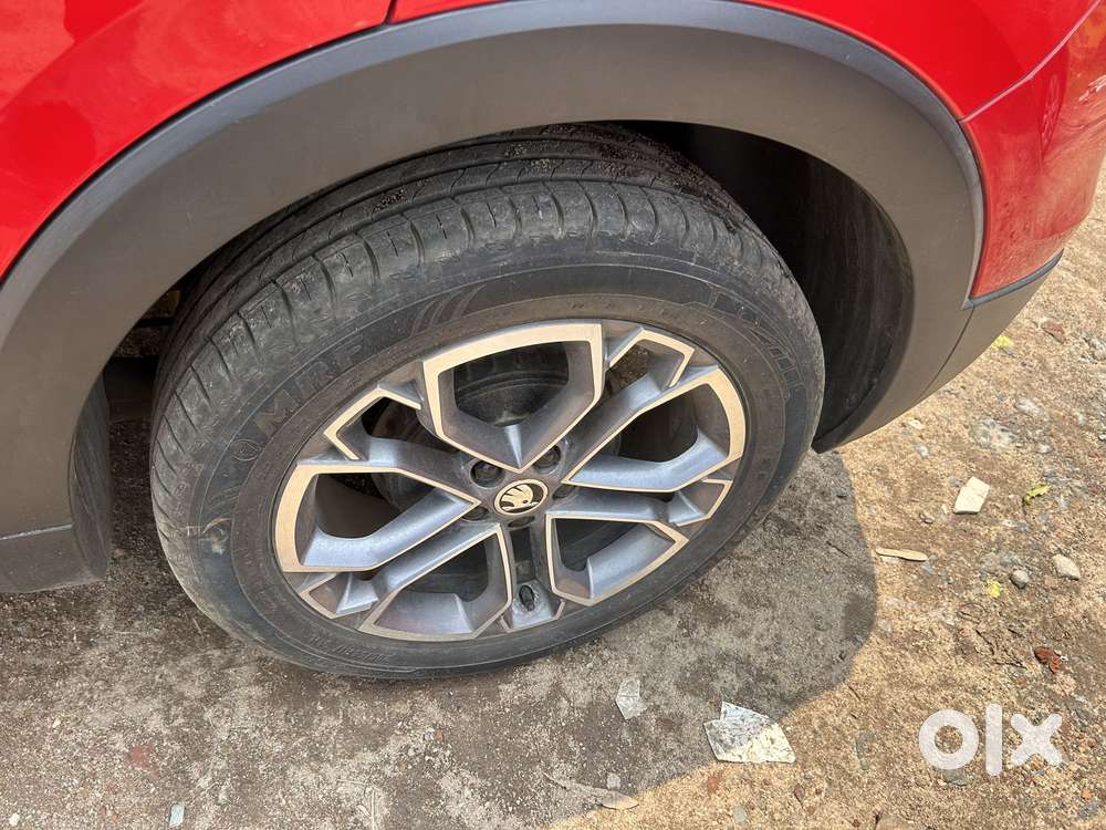 Skoda Kushaq 1.0 Tsi Style, 2022, Petrol