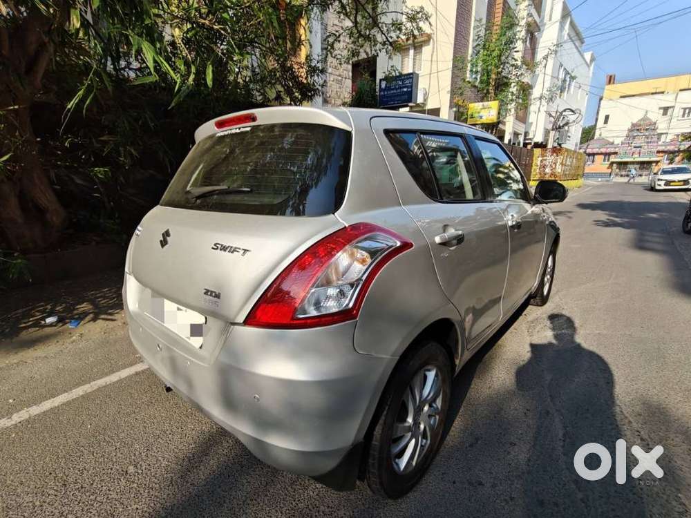 Maruti Suzuki Swift Zdi Plus, 2013, Diesel
