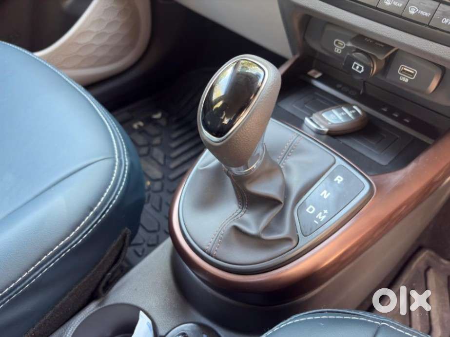Hyundai Aura [2023-ongoing] 1.2 Sx Plus Petrol Amt, 2024, Petrol