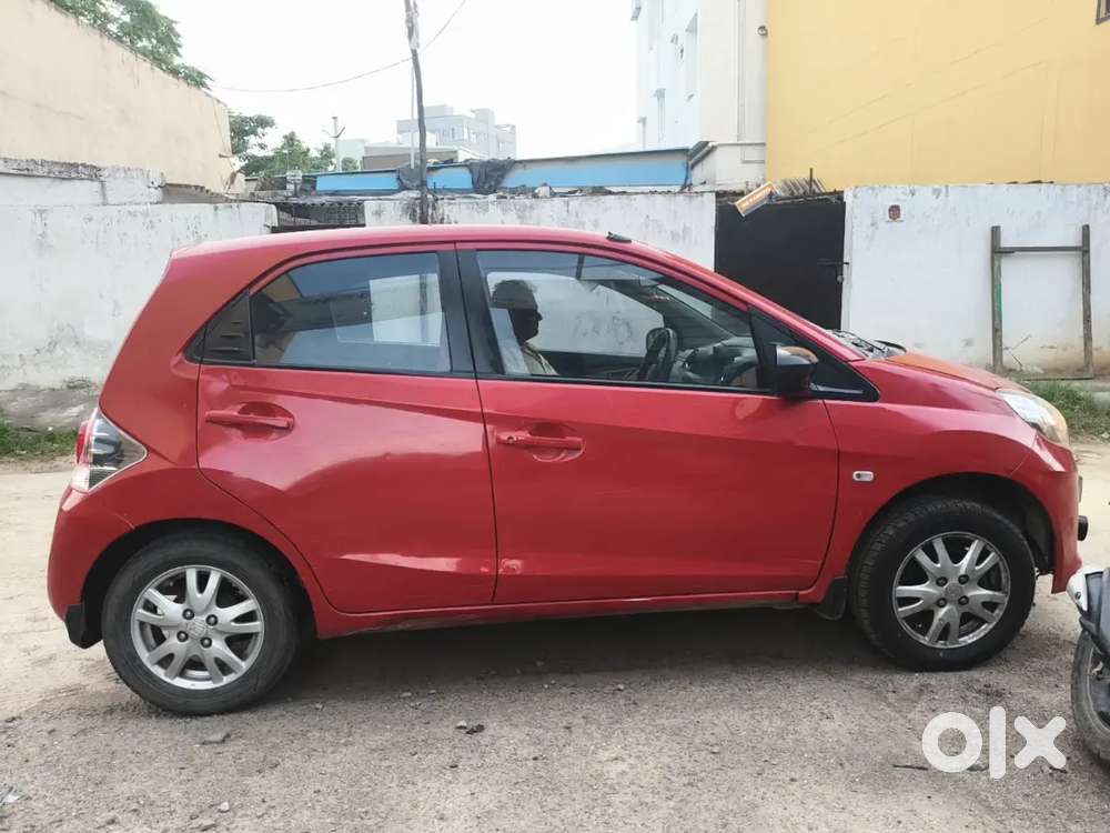 Honda Brio 1.2 V 2013 Model Mint Condition Ac New Front Tyres 22kmpl