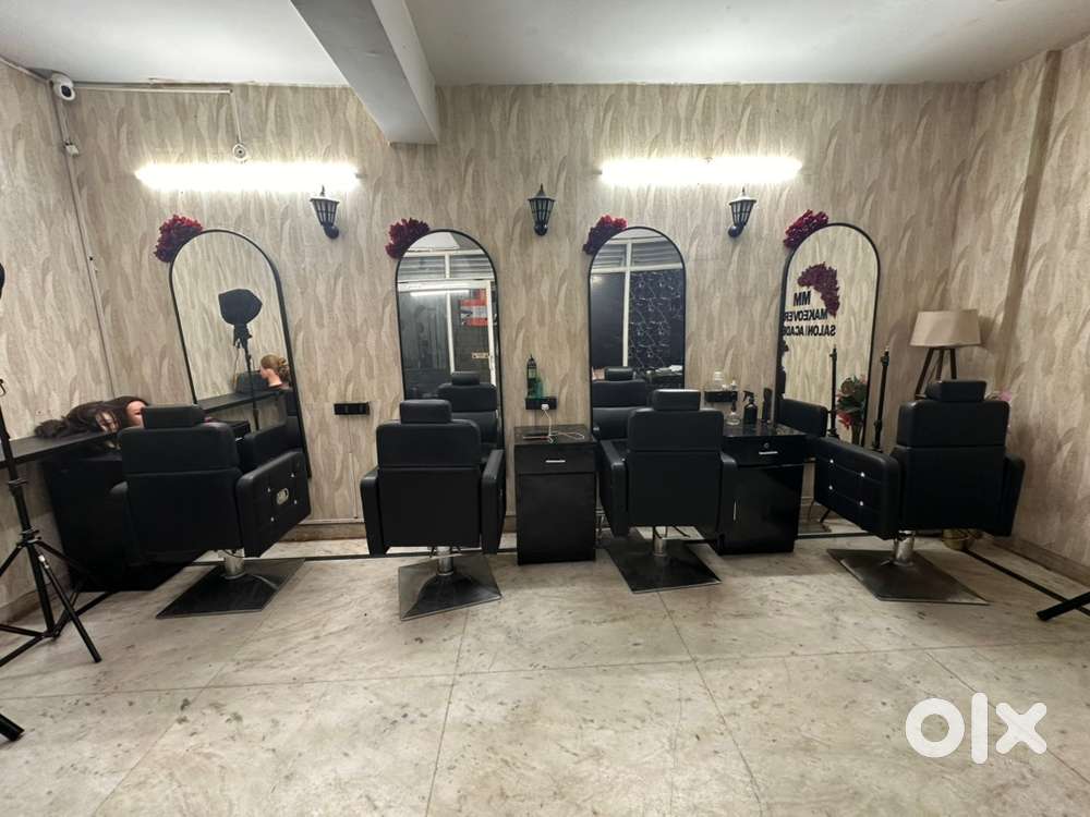 Hi , selling running salon , due to staff problem