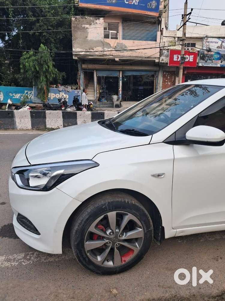 Hyundai I20 2016 Cng & Hybrids Well Maintained