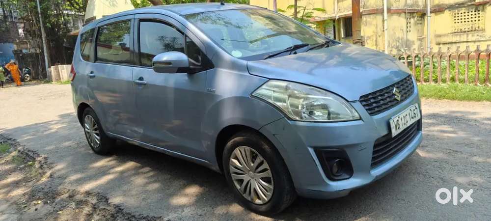 Maruti Suzuki Ertiga 2012 Diesel 78593 Km Driven.  Tax Lifetime