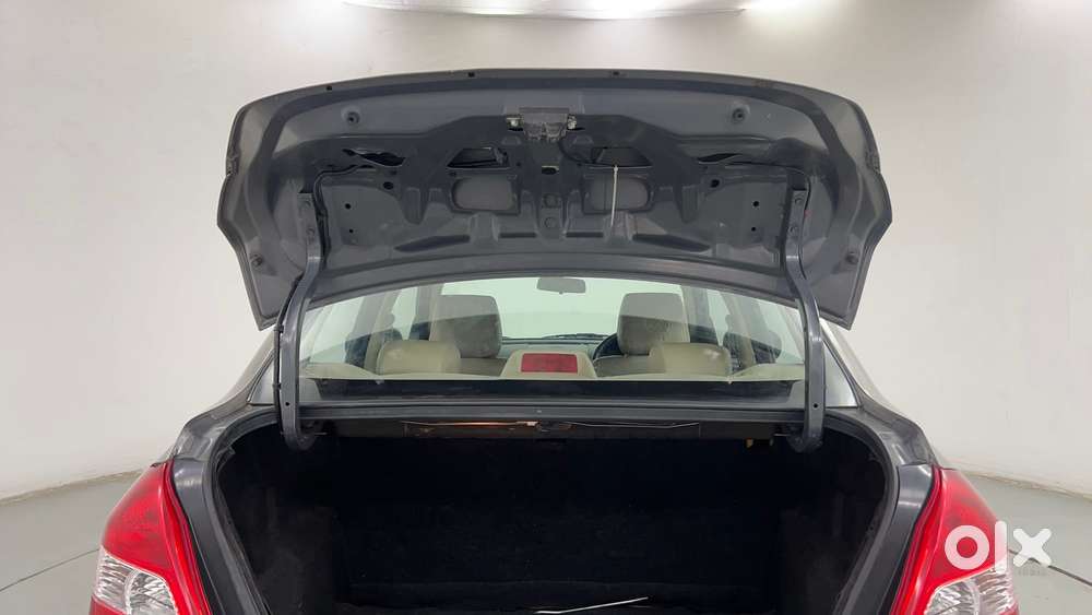 Maruti Suzuki Swift Dzire 1.3 Vxi, 2015, Petrol