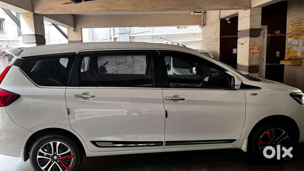 Maruti Suzuki Ertiga 2023 32000 Km Driven
