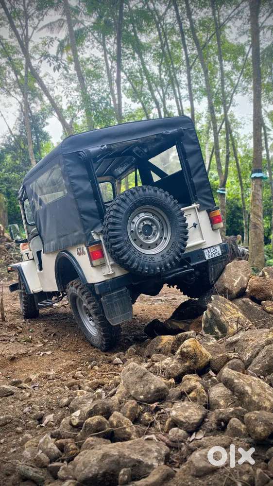 Mahindra Jeep 1996 Classic 4x4