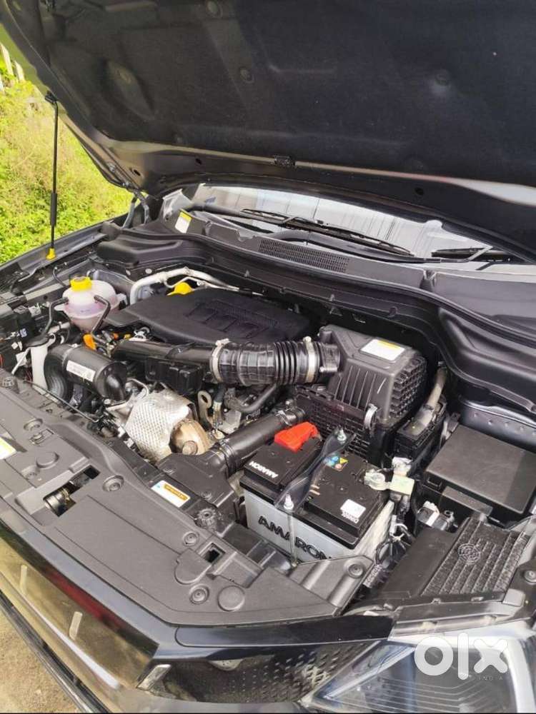 Mahindra Xuv 3xo Mx3, 2025, Petrol