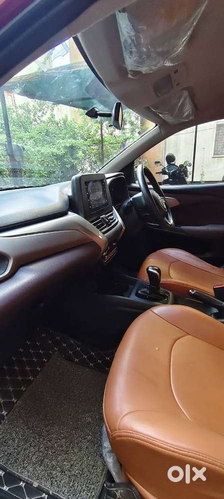 Maruti Suzuki Fronx Delta Plus 1.2 Ags, 2023, Petrol