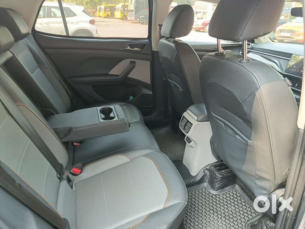 Skoda Kushaq 1.0 Tsi Style, 2022, Petrol