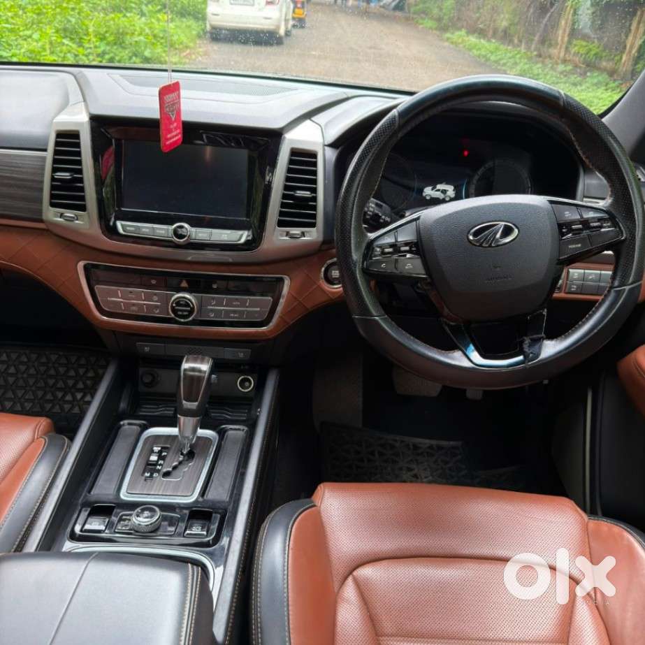 Mahindra Alturas G4 4wd At, 2021, Diesel