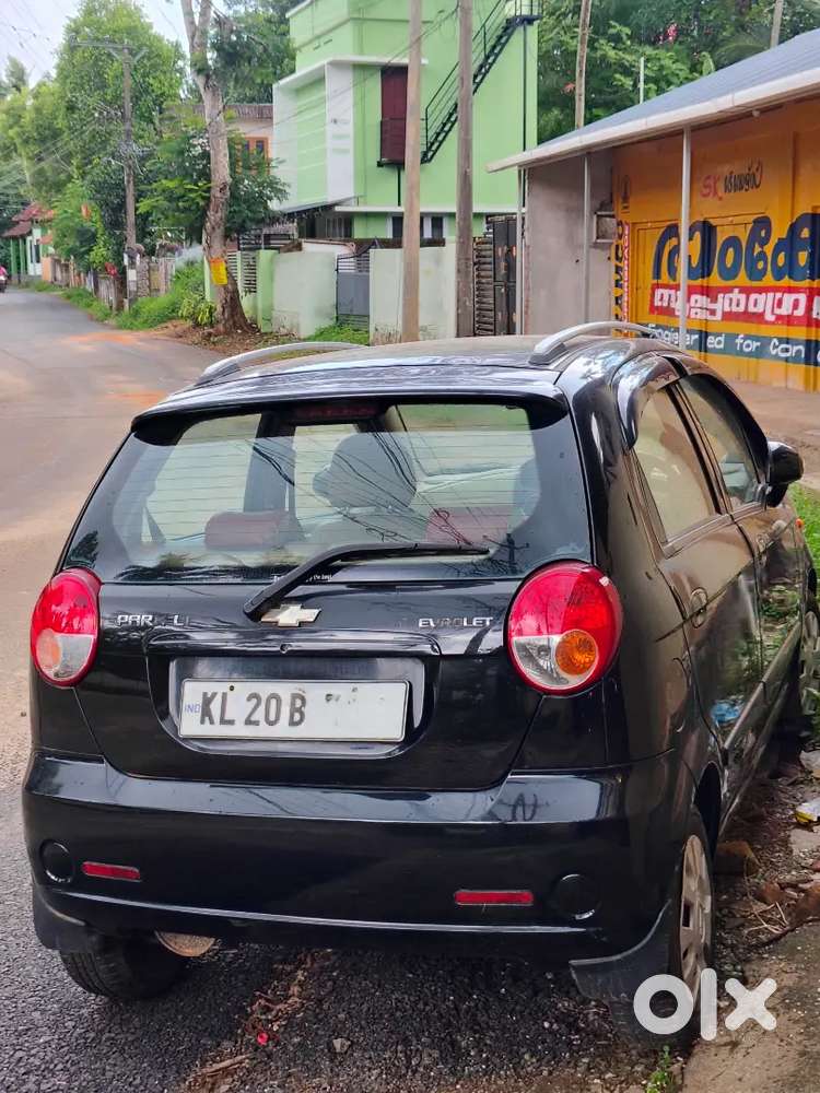 Chevrolet Spark 2010 Petrol 60000 Km Driven