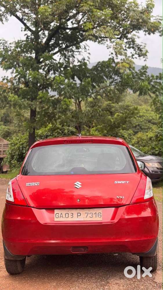 Maruti Suzuki Swift Vxi + Manual, 2014, Petrol