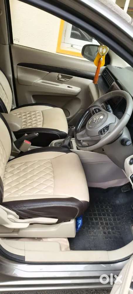Maruti Suzuki Ertiga Zxi 2023 Plus