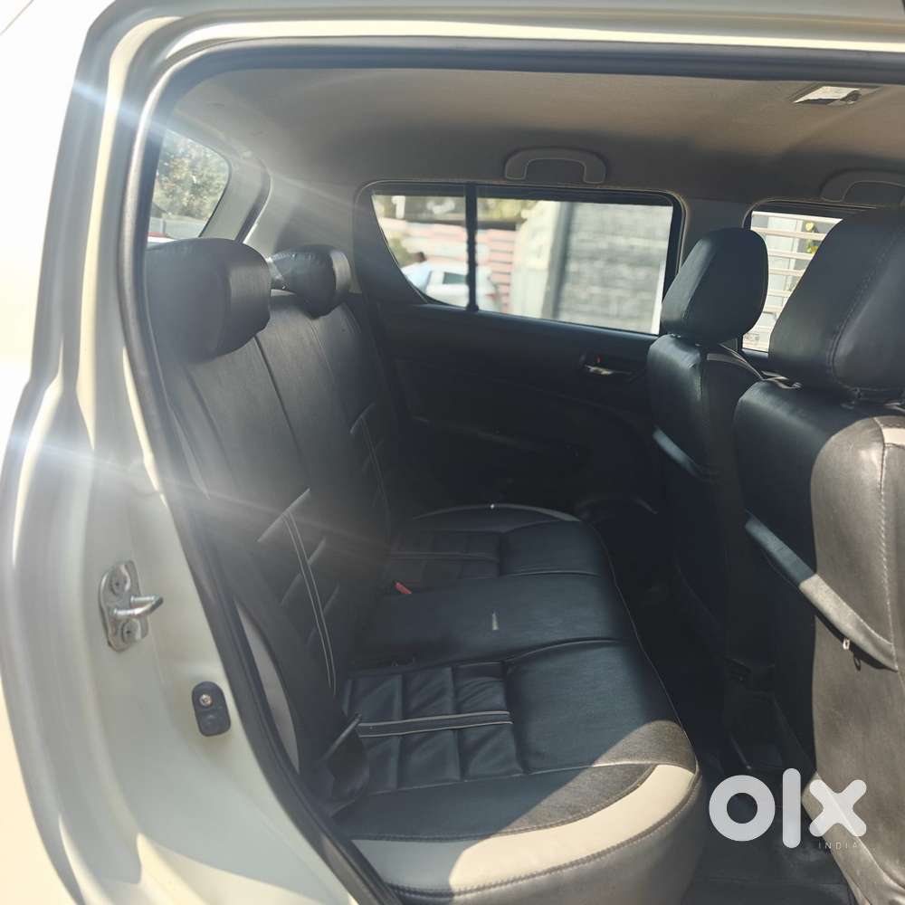 Maruti Suzuki Swift Vxi 1.2 Abs Bs-iv, 2013, Petrol