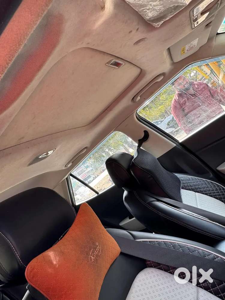 Hyundai Venue 2025 Diesel 50000 Km Driven