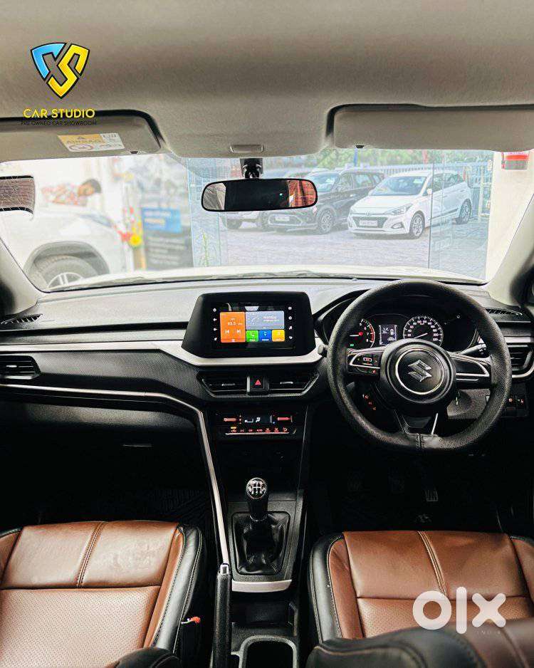Maruti Suzuki Brezza 1.5 Vxi Smart Hybrid, 2025, Petrol