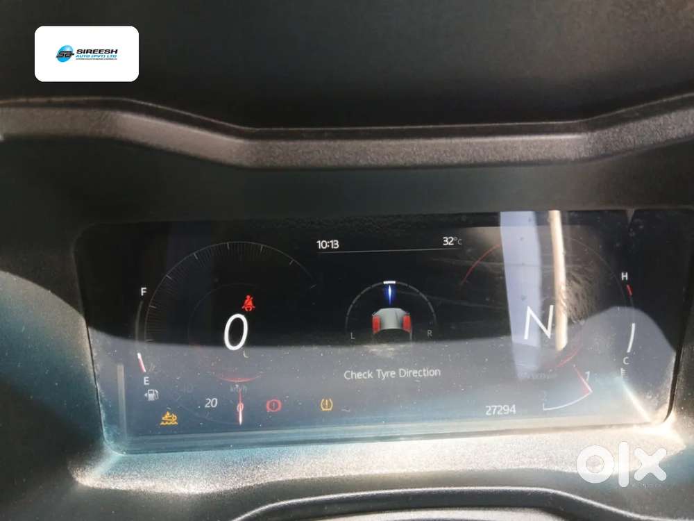 Mahindra Xuv 3xo Ax7 Diesel Mt, 2024, Diesel