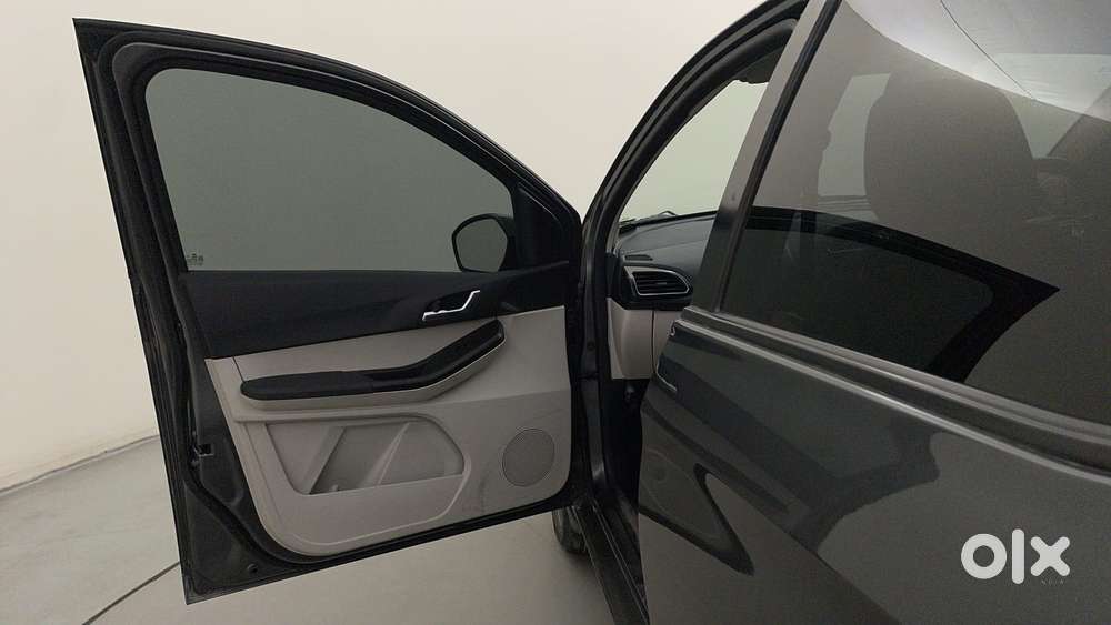 Tata Tiago Xza Plus, 2022, Petrol