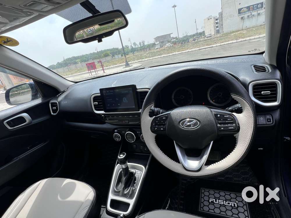 Hyundai Venue, 2020, Petrol