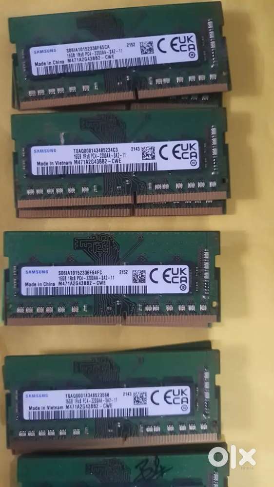 We buy and sell ssd ram hdd laptop desktop