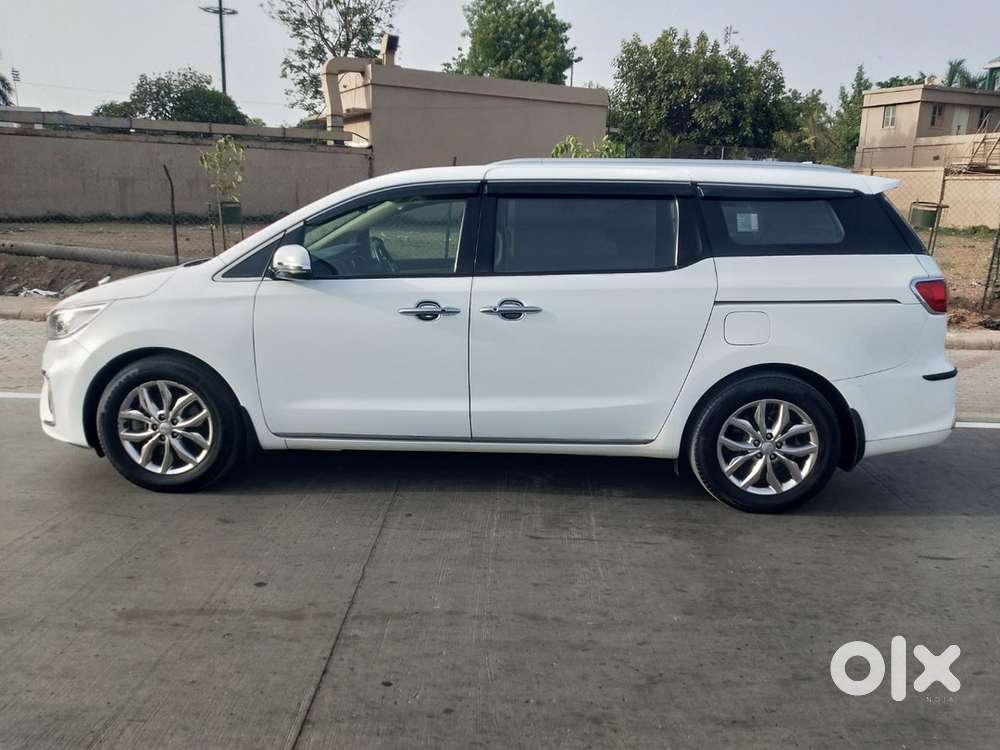 Kia Carnival Diesel 2020 Limousine 7 Str