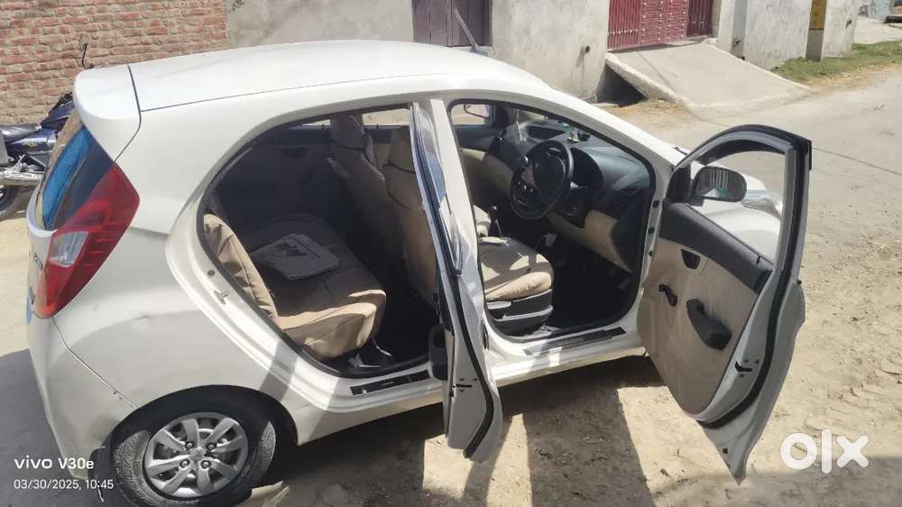 Hyundai Eon 2014 Petrol Good Condition 4 Tyers New New Bettey Androidm